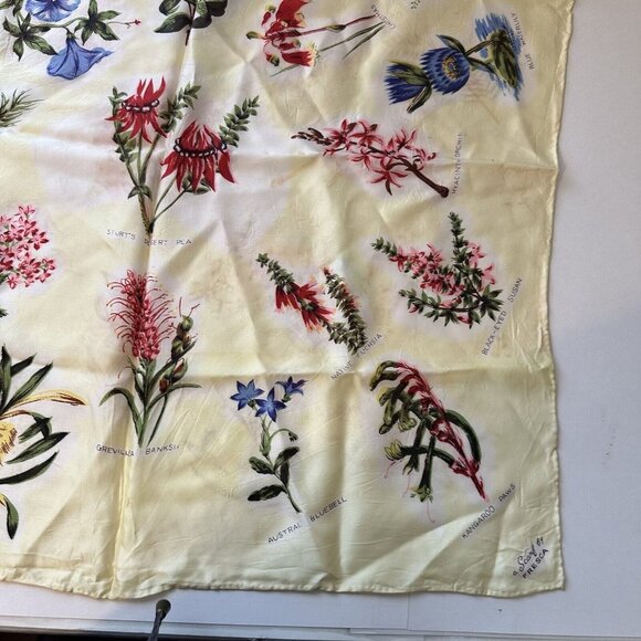 Fresca Womens Vintage Square Neck Scarf Ivory Botanical Japan Acetate Scarves - Picture 11 of 11